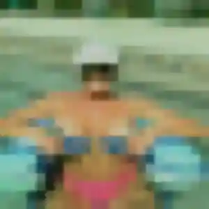 Rejoins Romane, 28 ans à Allouville-Bellefosse gratuitement