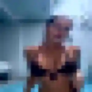 Sexy Amandine, 27 ans à Amayé-sur-Orne - découvrir son profil