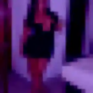 Photo privée de Imen, 21 ans à Andrézieux-Bouthéon - rencontre sans lendemain