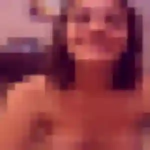 Elia, femme de 27 ans veut plan cul à Apremont