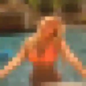 Garance, 29 ans, connectée à Arnouville-lès-Mantes pour un plan cul