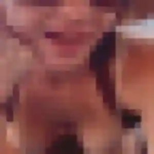 Charmante Feriel, 37 ans à Arrens-Marsous - voir sa photo