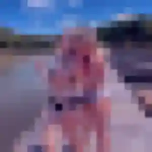 plan cul à Arronville : profil de Safiya, 32 ans - accès libre