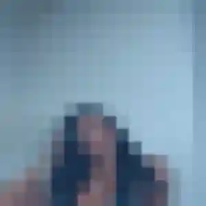 Rencontre Hana, 20 ans à Arsac-en-Velay en privé