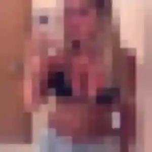 Manel, 35 ans, en ligne à Artiguelouve pour une rencontre coquine