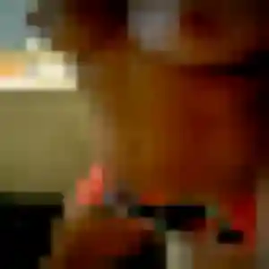 Lya, 22 ans, connectée à Aspach-le-Bas pour une rencontre coquine