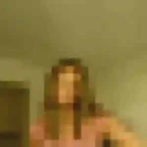 Perrine, 27 ans, dispo pour plan cul à Aubin