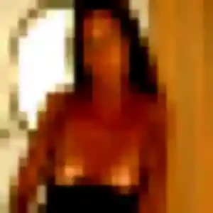 Photo de Alina à Aulnay-sur-Iton (25 ans) - plan cul anonyme