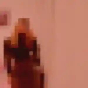 Rania, 20 ans, veut un plan cul à Aulnay-sur-Iton