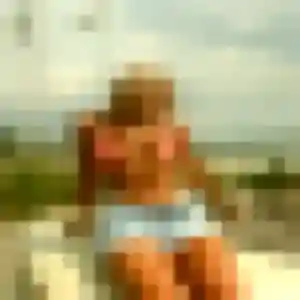 Justine, 25 ans, connectée à Auneau-Bleury-Saint-Symphorien pour une rencontre coquine