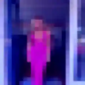 Constance, 20 ans, connectée à Autry-le-Châtel pour un plan cul