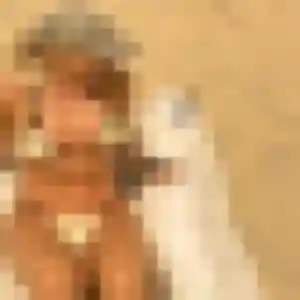 Contacte Elina, 34 ans à Autry-le-Châtel en privé