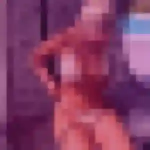 plan cul à Auzances : photo de Safiya, 26 ans - inscription gratuite