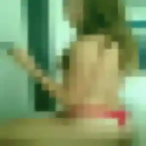 Lila, 19 ans, connectée à Bacqueville-en-Caux pour une rencontre coquine