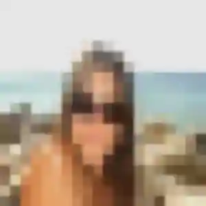 plan cul à Badens : photo de Assia, 31 ans - accès libre
