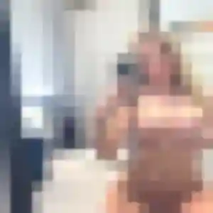 Anouk, femme de 24 ans cherche plan cul à Bagnols-en-Forêt