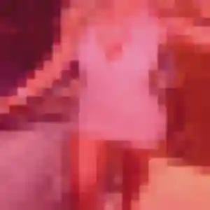 Elena, 32 ans, dispo pour plan cul à Bailleul-le-Soc