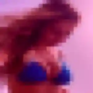 Margot, 25 ans, en ligne à Bailly pour une rencontre coquine