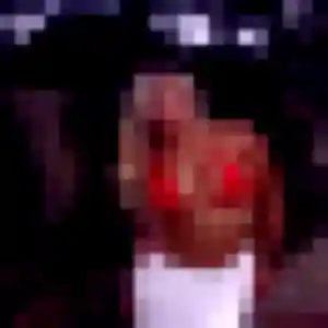 Rencontre Viviane, 27 ans à Bailly en privé