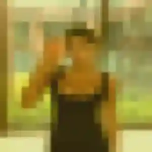 Elia, femme de 34 ans cherche plan cul à Barbezieux-Saint-Hilaire
