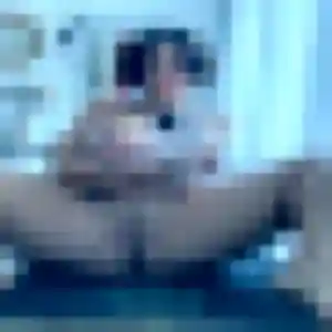 Clarisse, 21 ans, en ligne à Barc pour un plan cul