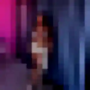 Contacte Eleonore, 23 ans à Baulne en privé