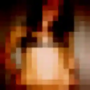 Noemi (23 ans) à Baye attend une rencontre maintenant