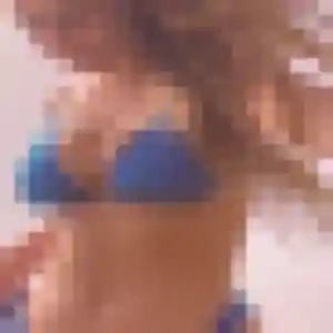 Axelle, 30 ans, dispo pour plan cul à Bayel
