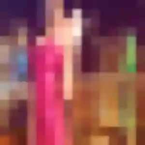 Contacte Elena, 21 ans à Beaurepaire-en-Bresse gratuitement