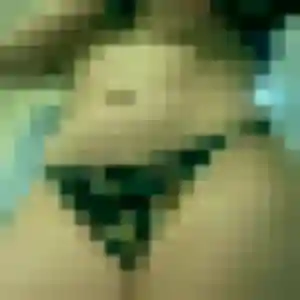Armelle, 30 ans, connectée à Bègles pour une rencontre coquine