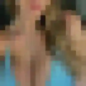 Daphne, femme de 29 ans propose plan cul à Belcodène