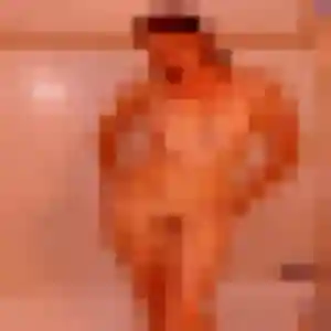 Photo privée de Manelle, 27 ans à Bellenaves - plan discret