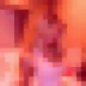 Jolie Mona, 27 ans à Berville-sur-Mer - voir sa photo