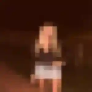Photo exclusive de Constance, 32 ans à Berzé-la-Ville - rencontre sans lendemain