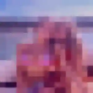 Rejoins Lise, 26 ans à Binas en t'inscrivant