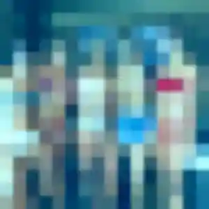 Flore (23 ans) à Blaincourt-lès-Précy propose un plan cul rapidement