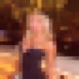 Photo exclusive de Apolline, 25 ans à Blaye - plan discret