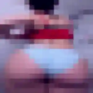 Elena, 22 ans, cherche un plan cul à Bohal