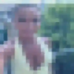 Anissa, 35 ans, connectée à Bois-de-Haye pour un plan cul