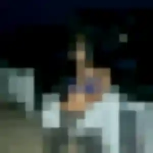 Rejoins Justine, 19 ans à Bonnetan en privé
