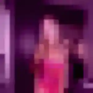 Tessa, 19 ans, en ligne à Bords pour une rencontre coquine