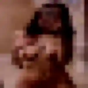 Feriel, 37 ans, disponible à Bouchamps-lès-Craon pour un plan cul