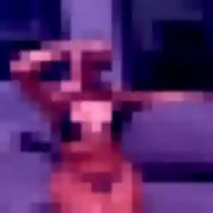 Rejoins Thais, 24 ans à Boué en t'inscrivant