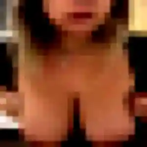 Leana de Bouillé-Ménard, 31 ans - plan cul en toute liberté