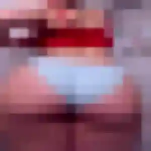 Photo de Elena à Bourbourg (25 ans) - plan cul gratuit