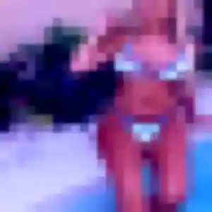 Maelys, fille de 39 ans cherche plan cul à Bourg-et-Comin