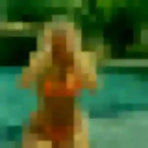 Découvre Alina, 33 ans à Bourgon en t'inscrivant