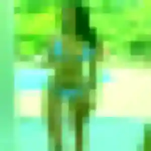 plan cul à Bourgon : profil de Felicite, 21 ans - sans engagement