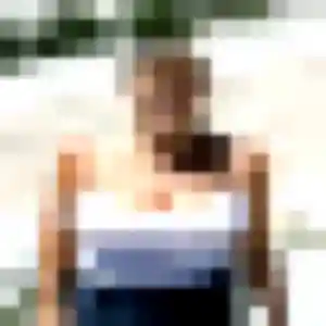 plan cul à Bourgon : profil de Inaya, 28 ans - accès libre