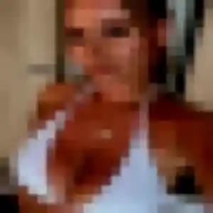 Sienna, 36 ans, dispo pour plan cul à Bouzigues
